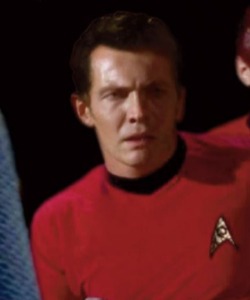 Davis (Enterprise NCC-1701 Crewman B)